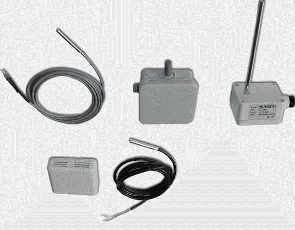Funkcja jest wyznaczana przed uruchomieniem urządzenia za pomocą wtyczki wewnętrznej E1 i przełącznika (Dipswitch) S1.