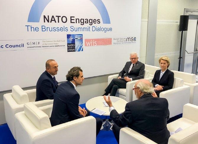Szczyt NATO w Brukseli W dniach 11-12 lipca ministrowie spraw zagranicznych Jacek Czaputowicz i obrony narodowej Mariusz Błaszczak towarzyszyli prezydentowi Andrzejowi Dudzie podczas szczytu NATO w