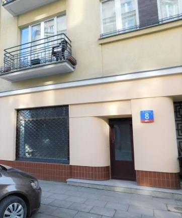 poz. 2 ul. S. Jaracza 8 - pow. 19,20 m 2 Zdjęcia lokalu Przydatne adresy/telefony 1.