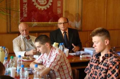 ZADANIE BADAWCZE Głównym celem realizacji Projektu Operacyjnego Innowacyjna Gospodarka POIG 2007-2013 jest: rozwój polskiej gospodarki w oparciu o innowacyjne przedsiębiorstwa.