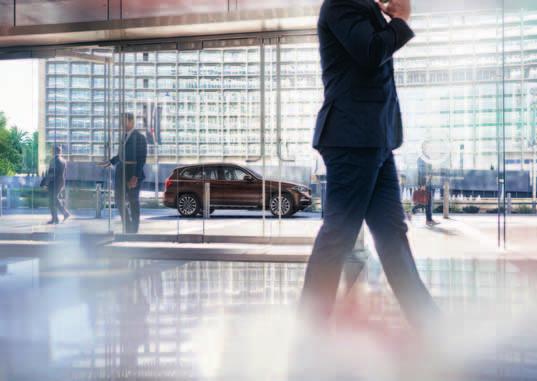 PAKIETY SERWISOWE. BMW Service Inclusive. 5-letni Pakiet Service Inclusive (BSI) oferowany jest w standardzie we wszystkich nowych BMW sprzedawanych przez autoryzowanych Dealerów.