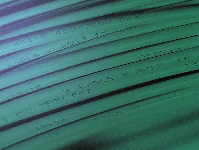 Kable FLAmeBLOCKER YnAKY, YnAKY-żo 0,6/1kV Liczba i przekrój znamionowy żył Przybliżona średnica kabla Przybliżona waga kabla Maksymalna rezystancja żył w 20 C n mm² mm kg/km Ω/km 4 185SM 47.3 3225 0.