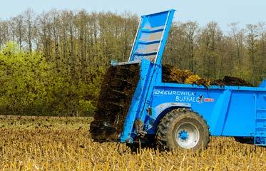 Masa własna adaptera to 1350 kg. Dodatkowym atutem jest możliwość zaadaptowania go do każdego modelu rozrzutnika Buffalo RX.