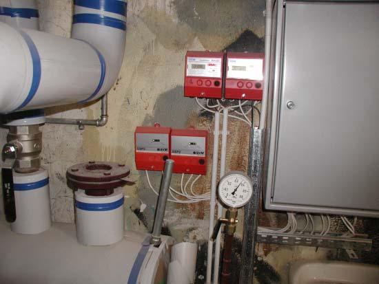 ALGORYTMY STEROWANIA DYSTRYBUCJĄ ENERGII CIEPLNEJ (PRZYKŁAD KOMPLEKSU