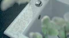 ZLEWOZMYWAKI CERAMICZNE: DEKOR DODAJ UROKU SWOJEMU ZLEWOZMYWAKOWI White Pearl, uroczy white-on-white dekor dostępny dla