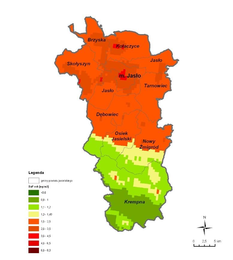 STAN ŚRODOWISKA W POWIECIE JASIELSKIM W 2016 R. 23 Klasyfikacja dla pyłu PM2.5, o średnicy ziaren poniżej 2.5 μm, w rocznej ocenie jakości powietrza opiera się na stężeniach średnich rocznych.