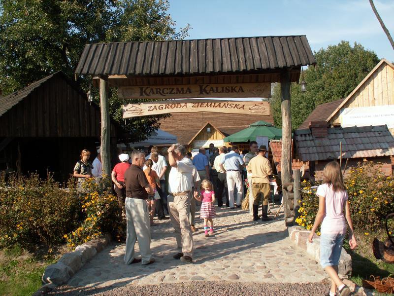 Pakiety turystyczne TOUROPERATOR PAKIETÓWŚ Biuro Podró y Aleksander Al.