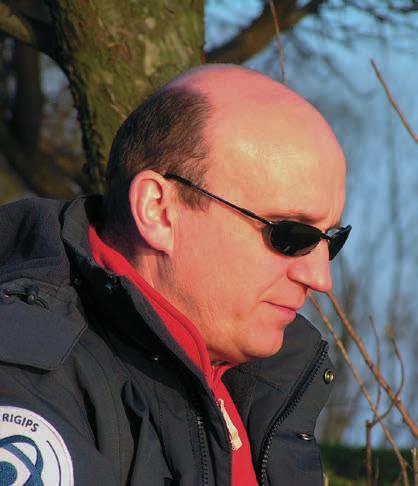 Kontakt z nami Kierownik Produktu Sufity Podwieszane Marek Stachyra tel.