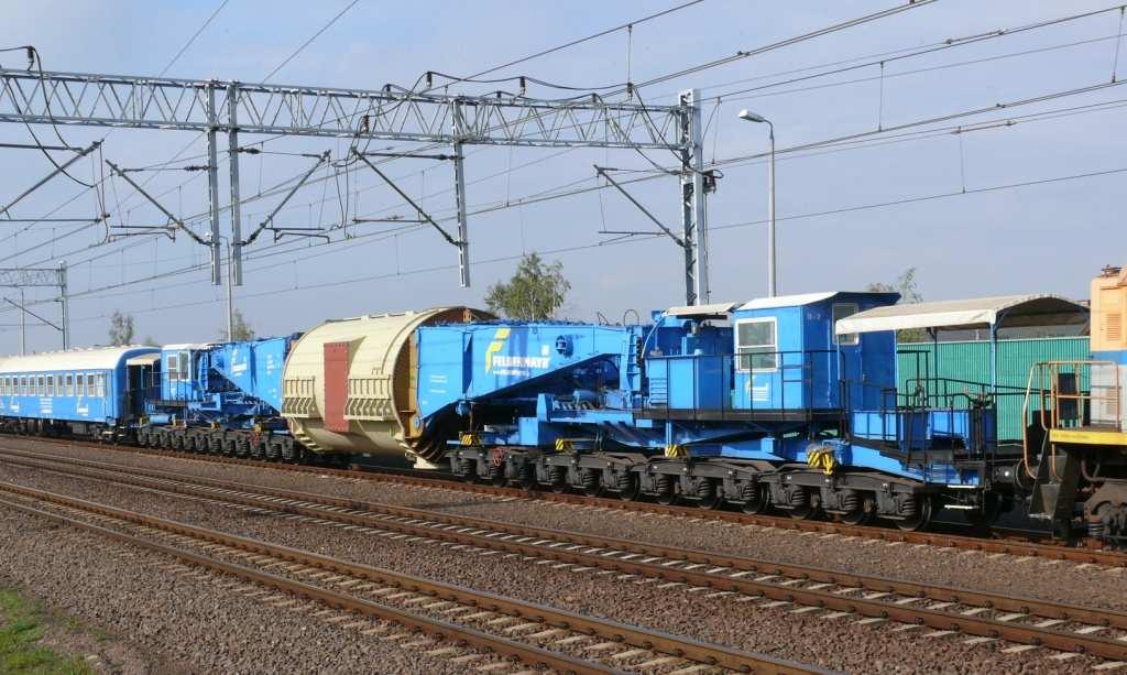 602 Za/602 Z i 604 Z, 16-osiowe wagony 603 Z, 603 Za, 606 Z, 24- i 32-osiowe wagony typu NORCA, ITEF 32, A-FELB, KRUPP) - Uaais (ośmioosiowe 609 Z i 619 Z) Największe wagony typu NORCA umoŝliwiają