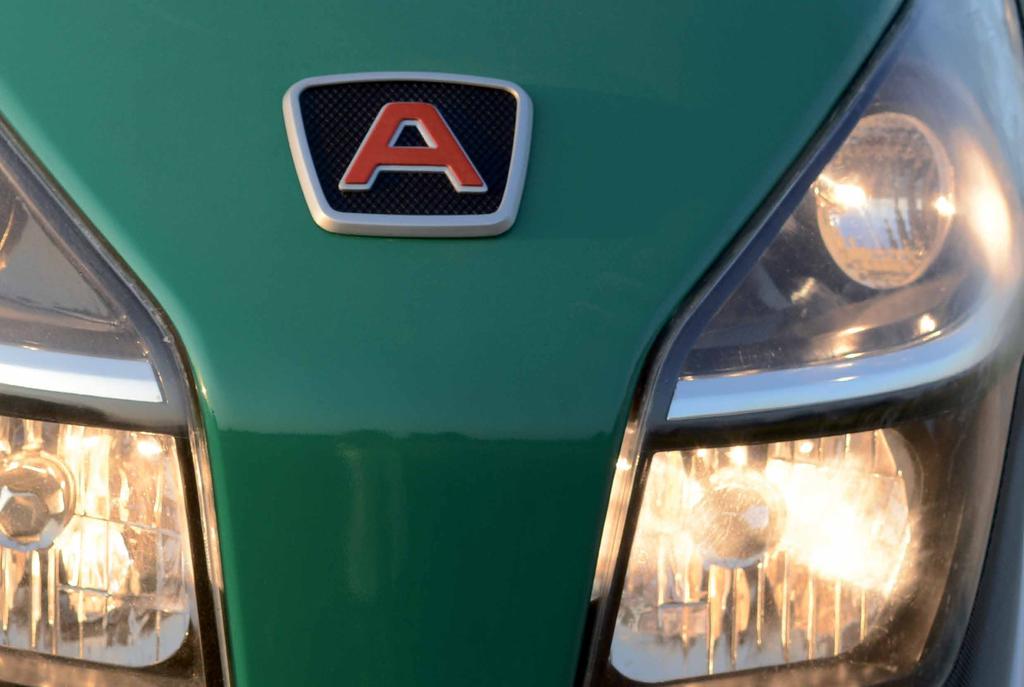do ceny Zaprojektowana i wyprodukowana przez koncern LOVOL ARBOS seria 5000 w przedziale mocowym 100-130 KM oferuje doskonałe osiągi, bardzo dobrą ekonomię i najwyższy standard niezawodności.