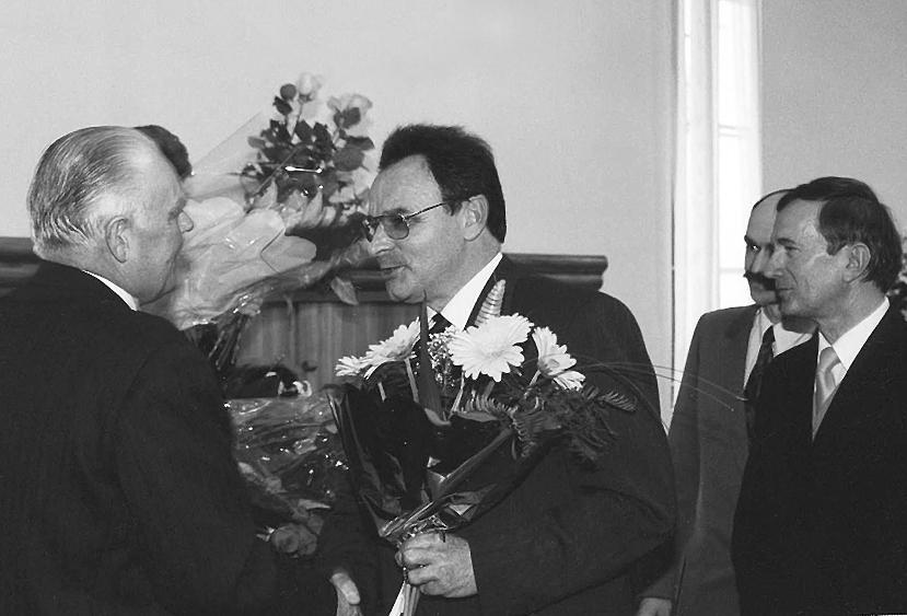 Jubileusz Prof. Michała śyczkowskiego (z lewej), Kraków, IV.2000 r.