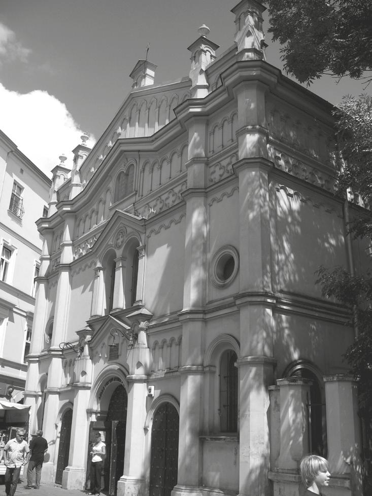 SYNAGOGA TEMPEL zbudowana została w latach 1860 1862, być może według projektu architekta Ignacego Hercoka. Należała do stowarzyszenia Żydów postępowych.