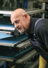 Innowacyjne, zrównoważone Made in Germany Naszą siłą napędową jest możliwość tworzenia wyjątkowych i indywidualnych rozwiązań w zakresie podłóg, które spełnią najróżnorodniejsze wymagania i sprostają