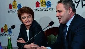 Trska efektywne wykrzystanie energii ważna dla Bydgszczy Maria Wasiak Zastępca Prezydenta Jezuicka 1 85-102 Bydgszcz Maria Wasiak i Rafał Bruski Maria Wasiak urdziła się w Radmiu, gdzie mieszkała i