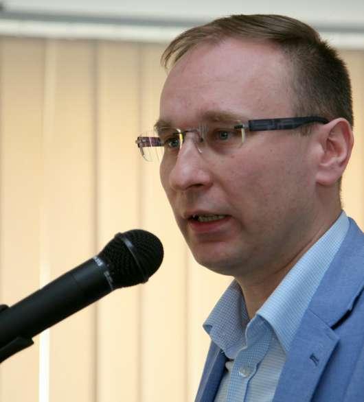 w protokole granicznym; - pojawienie się w protokole ze wznowienia znaków granicznych nowego punktu granicznego, na który nie ma danych w zasobie; - brak zgodności