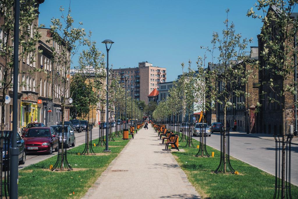 106 PRZEPIS NA SUKCES, CZYLI JAK ZREWITALIZOWANO DOLNE MIASTO W GDAŃSKU Fot. 1.