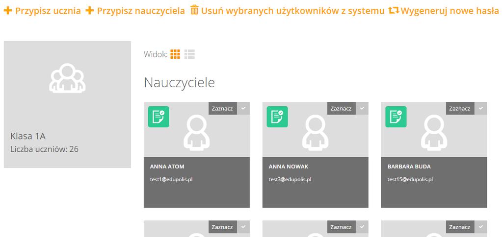 kliknąć przycisk Tak, aby przypisać konta użytkowników do klasy.