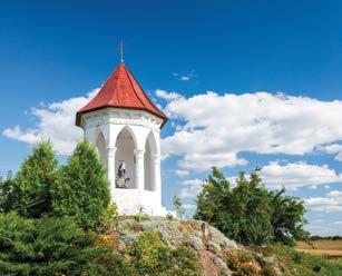 Worth seeing An Orthodox cemetery from the 19th century in Dutrów, the chapel of St. Antoni from the first half of the nineteenth century, a wooden chapel of St.