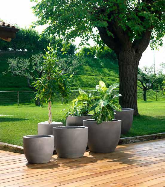 LINEA ESSENTIAL LINEA ESSENTIAL Shio ono tono Veneto Mtowe wykońzenie Mtt inishe Sure opque Mtt-Oerlähe Mtowe wykońzenie Mtt inishe Sure opque Mtt-Oerlähe 09 rązowy/ronze ronze/ronze 050 zerwony