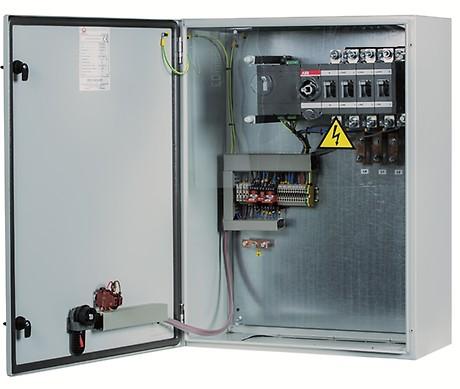 Zgodność z normami: IEC 60947-1 IEC 60947-3, CEI EN 60947-1 / CEI EN 60947-3IEC 439-1, CEI EN 60439-1IEC 204-1, CEI EN 60204-1, VDE 0660 Teil 107 PRĄD ZNAMIONOWY I WYMIARY PANELU SZR (standard*)