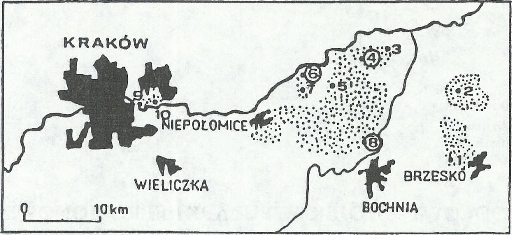 tab. 3, 4), która na obszarach Puszczy Niepołomickiej jest spotykana powszechnie, a co kilka lat pojawia się tam masowo [3,