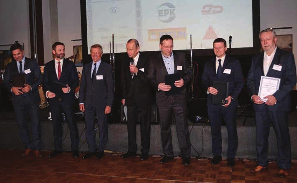 przez 115 założycieli, zrzeszającą w różnych okresach od 125 do 150 firm, bardzo zróżnicowanych co do wielkości, statusu własnościowego i profilu działania.