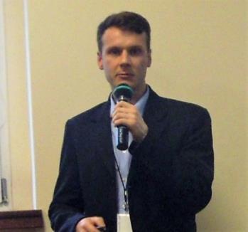 Dr Martin Cigl Dr Satenik Mkrtchyan MSc Bindushree Anand Zamykając Sesję Sprawozdawczą Dyrektor podziękował wszystkim za udział.