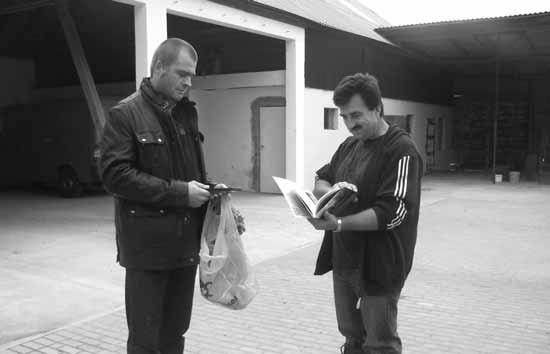 produkcji, technologii sposobu upraw i zbioru ziemniaków, marchwi i pietruszki.