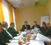 Komisja podczas wspólnych posiedzeń i indywidualnych spotkań polskiej i słowackiej części Komisji: przeprowadziła analizę zagrożeń i korzyści oraz porównała wartość dodaną