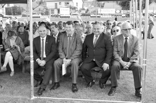(Warszawa, 11 czerwca 1999 r., Przemwienie na spotkaniu z uczestnikami Synodu Plenarnego). 5. Sycha echo woania ludzi samotnych, starszych, bdcych w wspieranej przez katolickie media, umocni nas na drodze do zbawienia. Spotkanie Modych Archidiecezji Przemyskiej w Baowej (3-5 kwietnia 2020 r.) Parafia Haczw