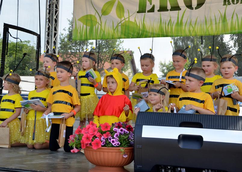 26 Środowisko biuletyn samorządowy czerwiec/lipiec 2018 Fot. P. Witan Tegoroczne wydarzenie poświęcone było pszczołom Zakręt był eko!