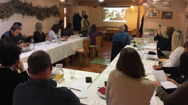 oraz we Włoszech Region Emilia-Romagna zorganizował 4 spotkanie grupy docelowej w ramach Targów Ecomondo International, które odbyły się w Rimini.