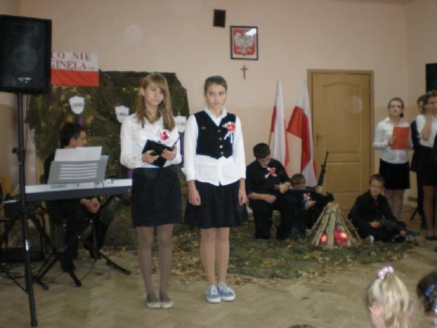Były też śpiewane patriotyczne pieśni.