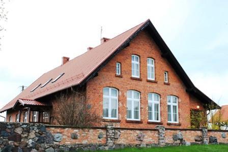 30 szkoła w Bałdach plebania w Butrynach