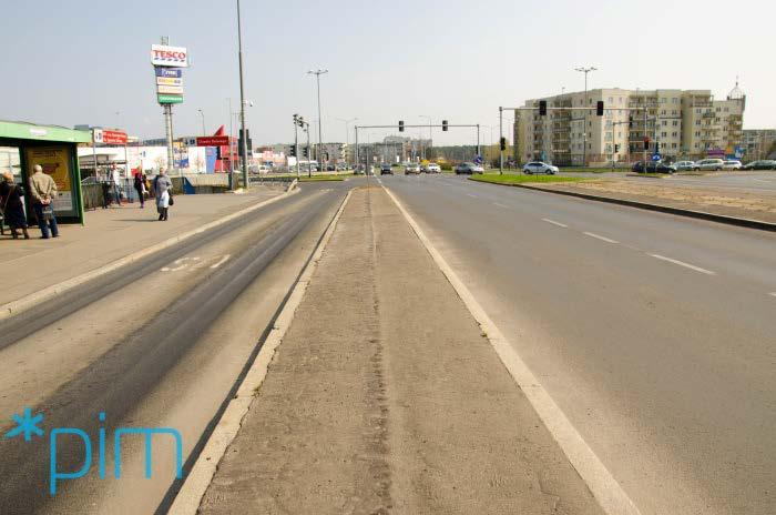 Przebudowa obiektu nad PST Szymanowskiego wykonanie nowego odwodnienia, izolacji, kap chodnikowych, nawierzchni jezdni wraz z zatoką