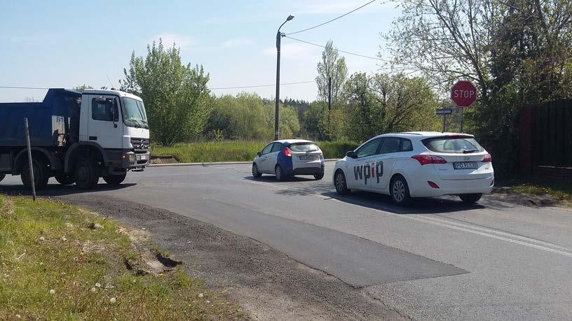 Ulice Jaśkowiaka i Radojewo dokumentacja projektowa przebudowa skrzyżowania ul. Jaśkowiaka i ul. Radojewo z budową chodnika do ul.