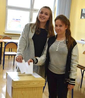 Zajęcia podzielono na dwie grupy wiekowe klasy I-III oraz IV-VII wraz z gimnazjalnymi.