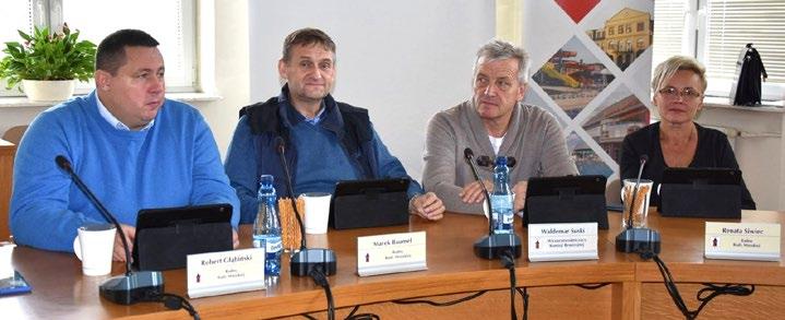 i radny Mirosław Wirowski. Gościnny udział w posiedzeniu Komisji wziął także przewodniczący RM Łukasz Koperski.