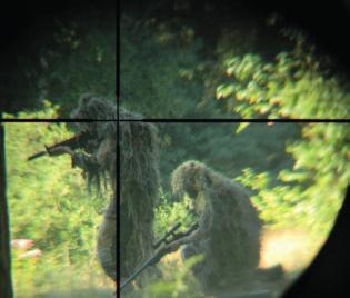 Na linii strzału Obóz snajperski 12-15 / 15-18 lat Air Soft Gun: zajęcia z użyciem broni skonstruowanej w celu realnego odwzorowania pola walki (repliki broni ASG to wierne kopie oryginałów pod