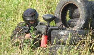 woodsball: szereg gier leśnych połączonych z wykonywaniem specjalnych zadań o różnorodnych scenariuszach militarnych ( Obrona fortu, Zasadzka, Sabotaż, Ostateczna zagłada, Walka o zrzut ).