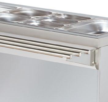 Ciągi wydawcze Profesjonalne Urządzenia Gastronomiczne Stanowiska chłodnicze jednokomorowe z ladą sałatkową z szafką chłodzącą Model RSR714FN RSR718FN Wymiary zewnętrzne 1470x700/1000x1245