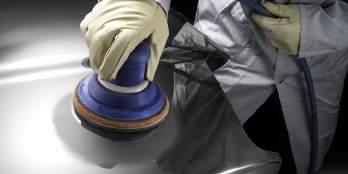 sia Abrasives - PRODUKTY 7240 siacarat Wydajne szlifowanie powierzchni odpornych na zarysowania Struktura produktu Ziarno: Podłoże: Rodzaj nasypu: Spoiwo: diament 500; 1000; 2000; 3000 dzianina z