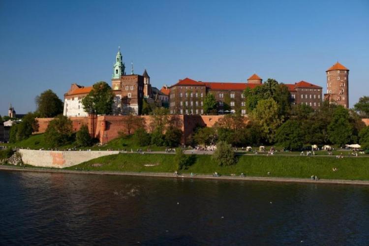 W X wieku ziemie Wiślan, i tym samym Kraków, weszły w skład powstającego państwa polskiego.