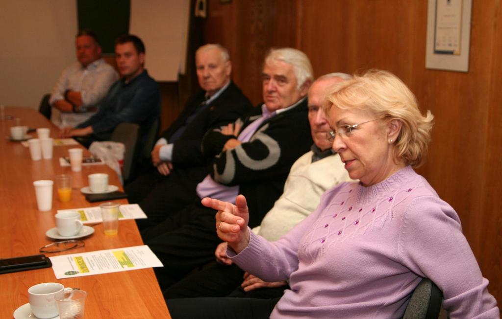Powołanie przedstawicieli oddziału bydgoskiego do Głównych Komisji SGP Prezes Bolesław Krystowczyk poinformował o potrzebie powołania naszych przedstawicieli do pracy w Głównych Komisjach, powołanych