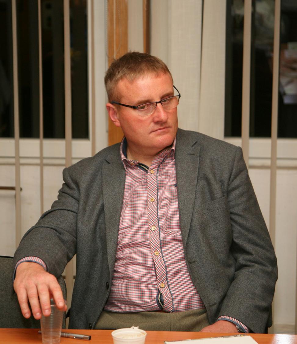 cyklicznych szkoleń dla pracowników administracji samorządowej Robert