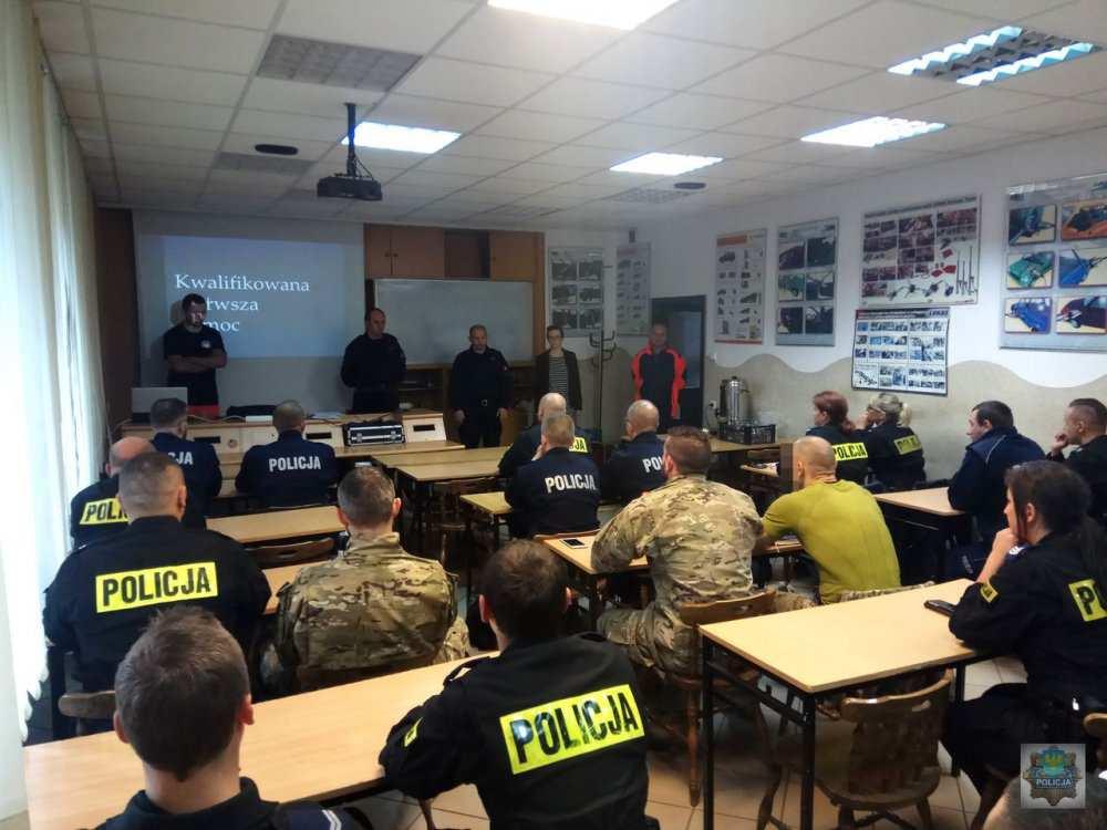 ul. Budowlanych 1. Wszystko to w ramach porozumienia Komendanta Wojewódzkiego Policji w Opolu nadinsp. Jarosława Kalety z Opolskim Komendantem Wojewódzkim Państwowej Straży Pożarnej st. bryg. mgr inż.