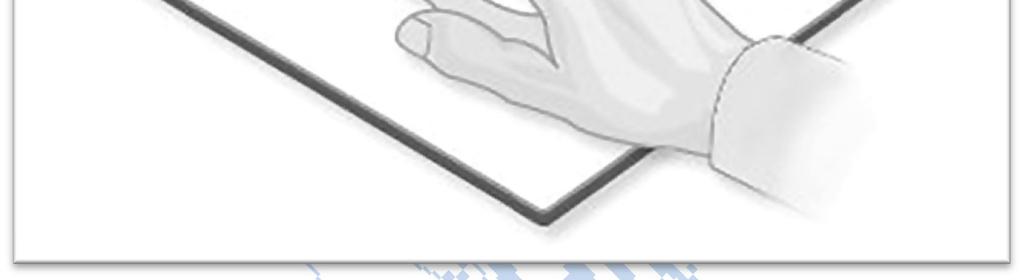 Trzymanie myszy i poruszanie nią e-podręcznik dla seniora... i nie tylko. Umieść mysz obok klawiatury na czystej, gładkiej powierzchni, na przykład na podkładce.