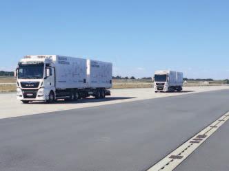 www.ciezarowkiautobusy.pl TRANSPORT 4.0 [ 21 ] autostradzie A9 doszło do pierwszego na świecie rzeczywistego wykorzystania połączonych w sieć kolumn ciężarówek.