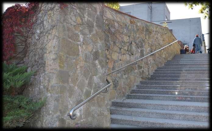 Inwestycje i remonty Wykonano remont schodów terenowych na ul.