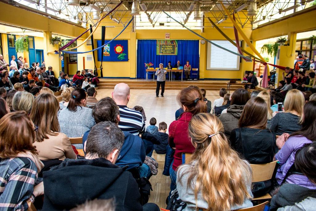 To okaże się w poniedziałek, gdy zakończy się składanie deklaracji rodzicielskich. W marcu odbędzie się podobna konferencja i prezentacje szkół podstawowych.